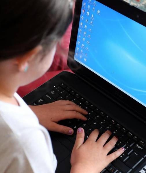 Ciberacoso sexual a menores de edad. http://44.213.112.5