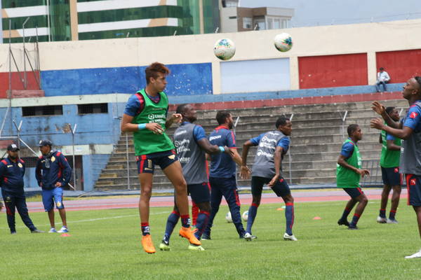 Retorna el fútbol a Riobamba en medio de restricciones. http://44.213.112.5