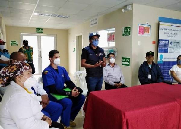 Piden médicos especialistas para Cumandá y Pallatanga. http://44.213.112.5