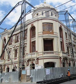 Teatro León Riobamba