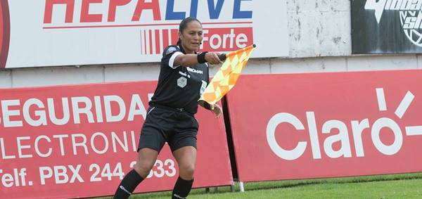 Mónica Amboya
