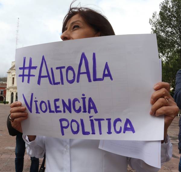 acoso político