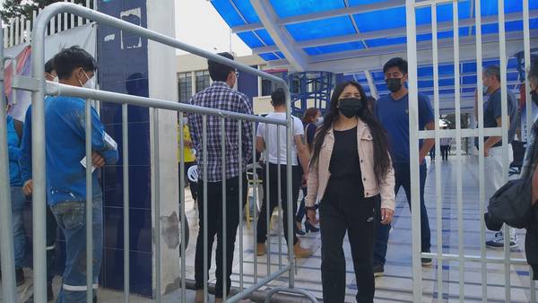 Ecuatorianos vacunados primera dosis
