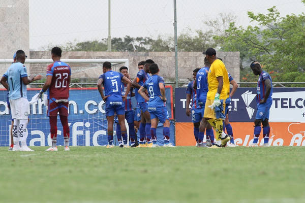 Olmedo desciende a la Serie "B"
