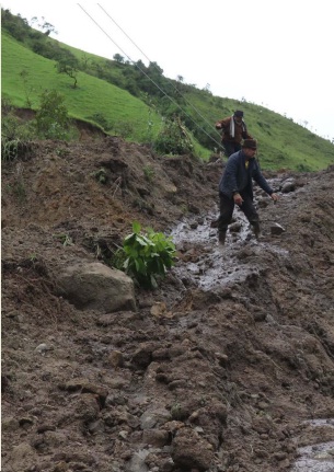 Lluvias continúan afectando a Alausí