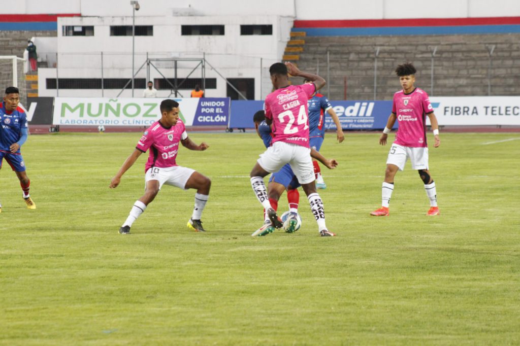 Olmedo escala la tabla de posiciones