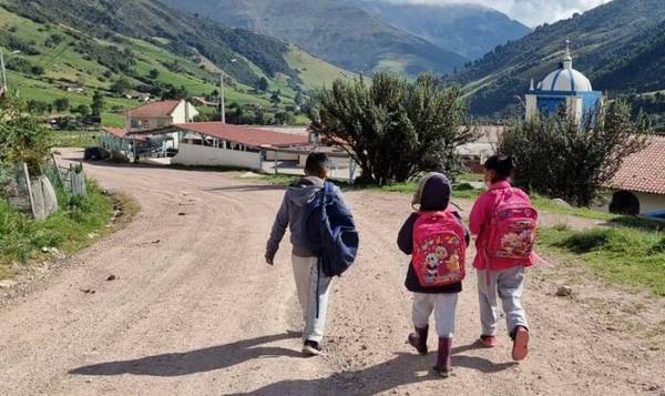 El analfabetismo, grave mal en Chimborazo