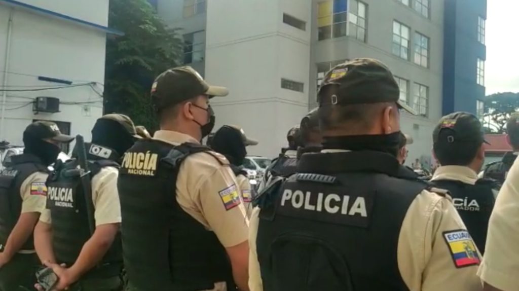 enfrentamiento-policias