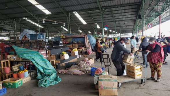 Este mercado funciona hace 23 años, sin embaro enfrenta problemas que deben solucionarse/ Foto: Referecial http://44.213.112.5/comerciantes-y-gerencia-en-controversia/ Volvieron las disputas al mercado Mayorista.