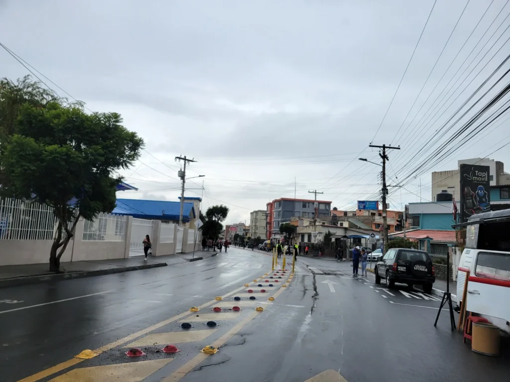 Las calles lucieron vacías en horas de la mañana