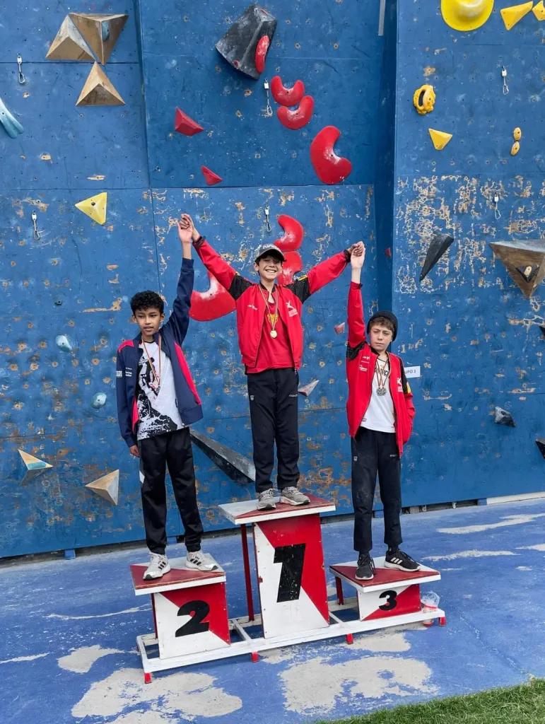 Deporte de escalada en Chimborazo llega al podio con su mejores representantes.