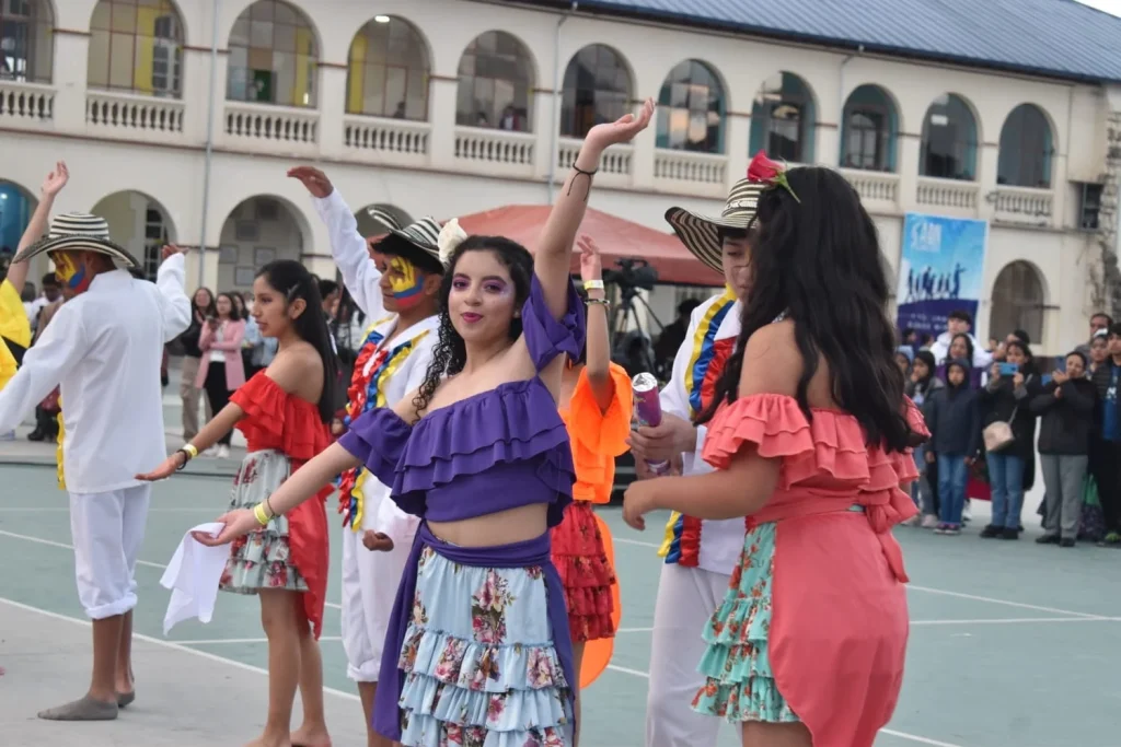 III Festival de Danzas y Chamarrascas Santo Hermano Miguel superó las expectativas trazadas
