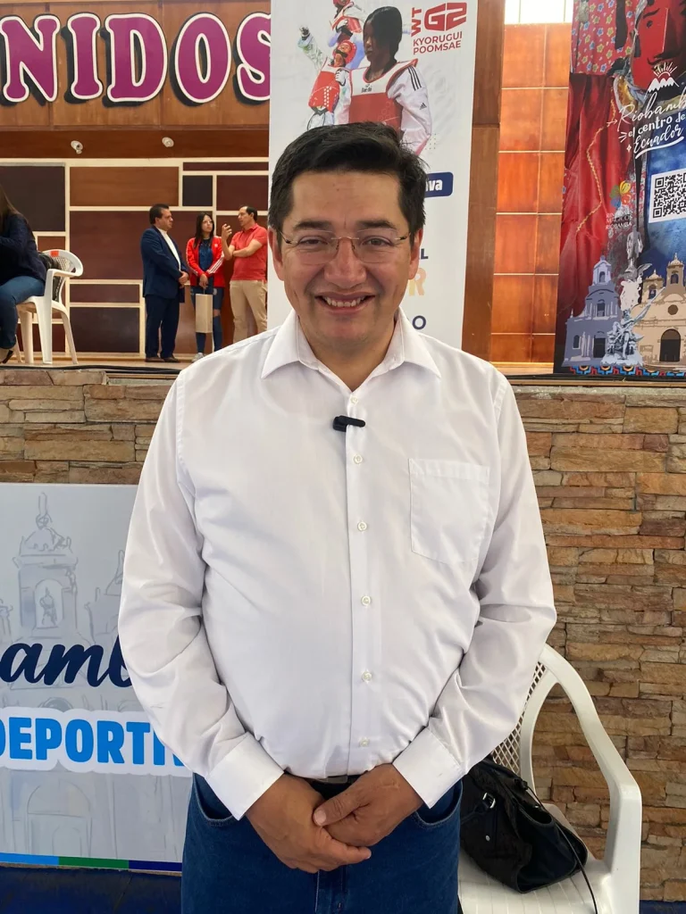 John Vinueza alcalde de Riobamba