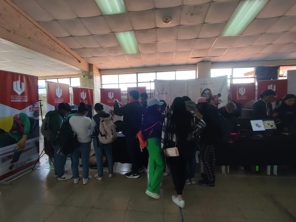 RioInnova2024: Evento de Innovación y Desarrollo en Riobamba