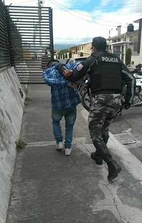 Efectivos de la Policía Nacional detuvieron a los sospechosos.