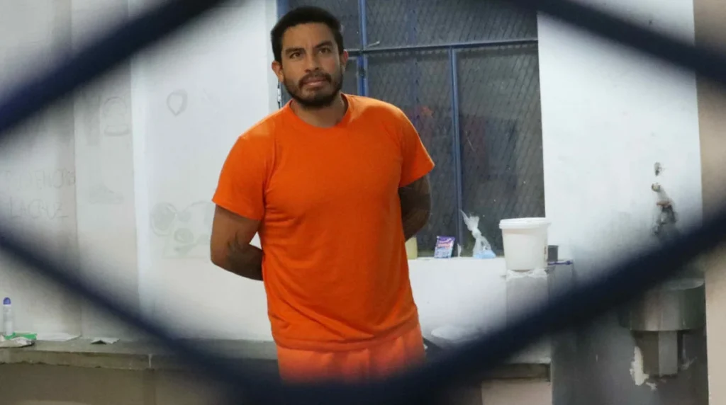 Daniel Salcedo involucrado en el Caso Plaga, habría sido liberado por abogado de Riobamba, Lenin Vimos y Cristian Romero