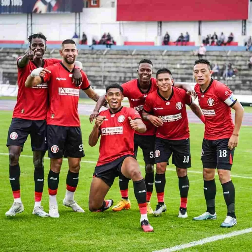 Por la quinta fecha del Campeonato se Segunda Categoría en la provincia de Chimborazo, Daquilema FC goleó y es el muevo líder
