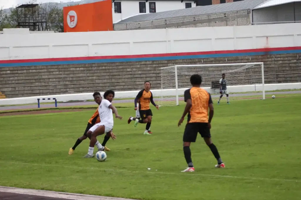 Olmedo jugará de local en Guaranda en el torneo Segunda Categoría