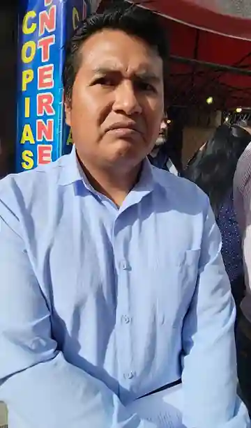 Luis Sinaluisa, médico especialista en anestesiología