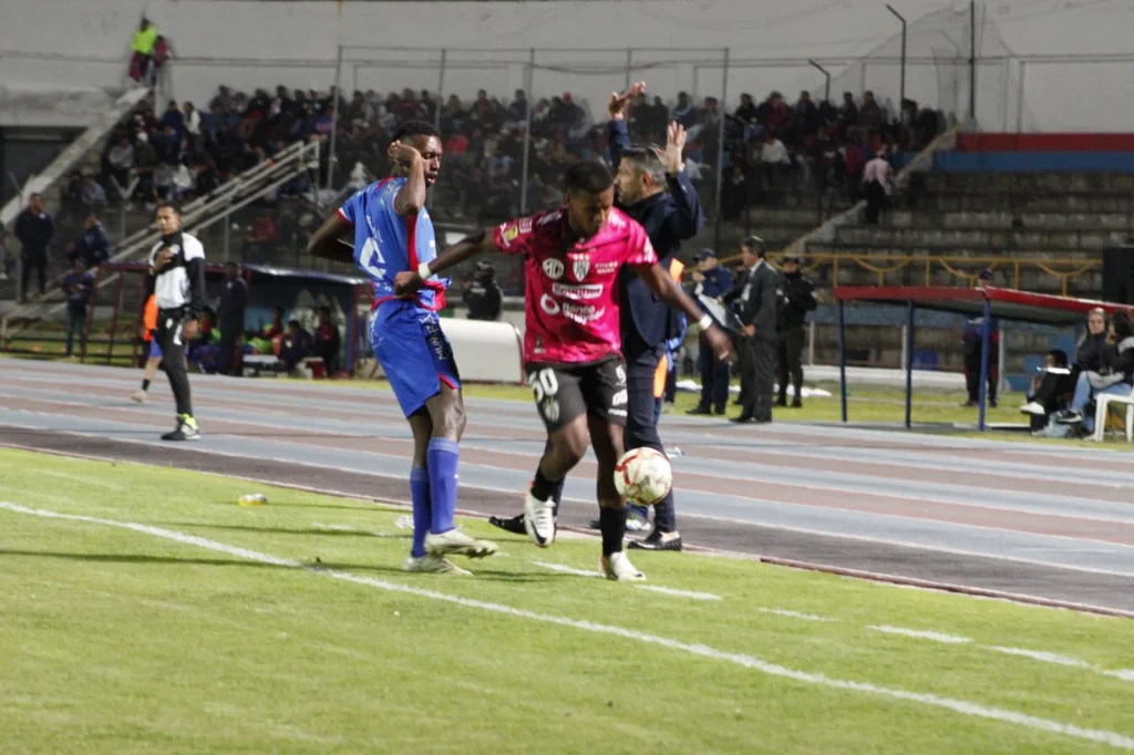 Olmedo perdió en penales ante Independiente del Valle
