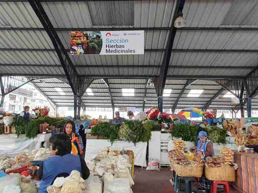 Mercados de Riobamba serán intervenidos de manera emergente