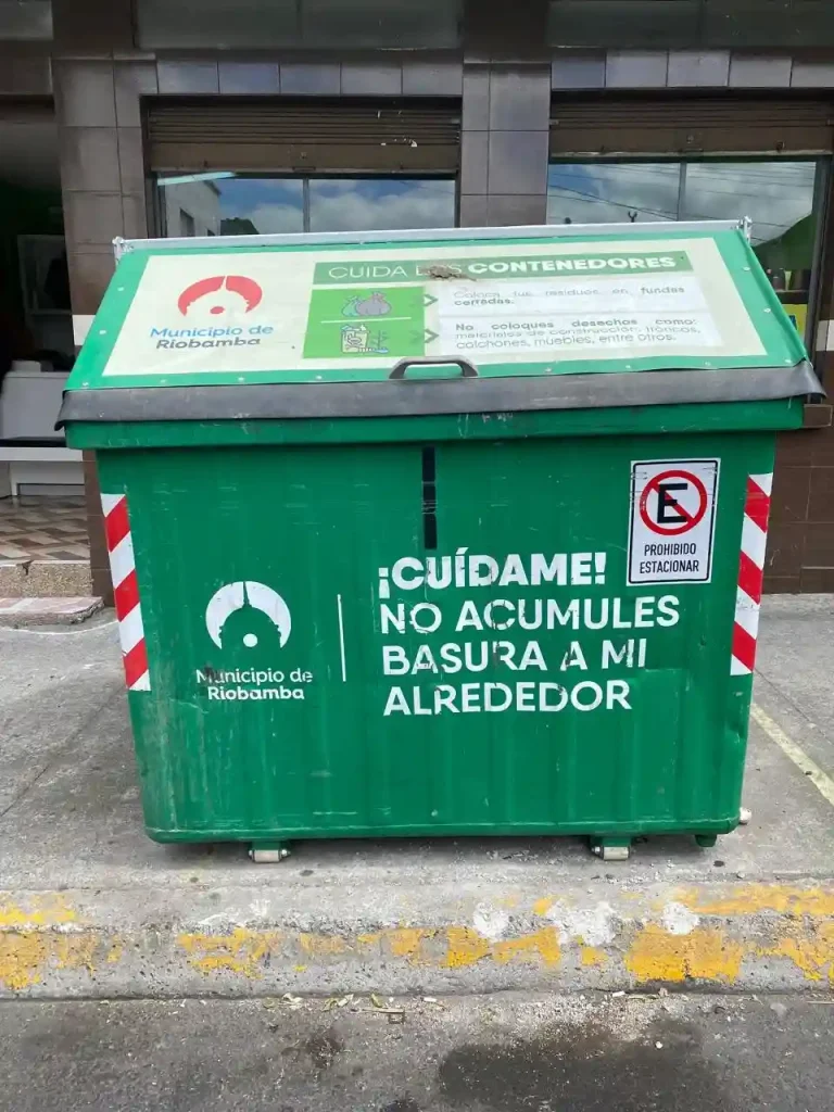 Municipio de Riobamba introducirá ecotachos con códigos QR