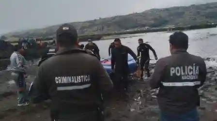 Las 3 muertes ocurridas en la Laguna de Colta siguen impunes 2 años después. Fiscalía solo acusó a quien guiaba la embarcación