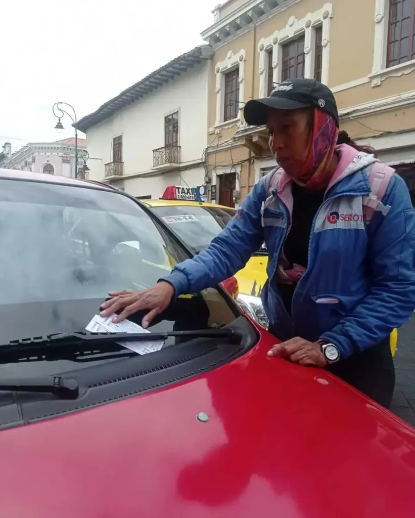 Trabajadores del SEROT de Riobamba, afirman que desconocen de la reforma y que no se les a pedido su participación.