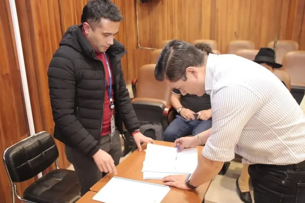Candidatos en el registro del CNE a la Asamblea por Chimborazo