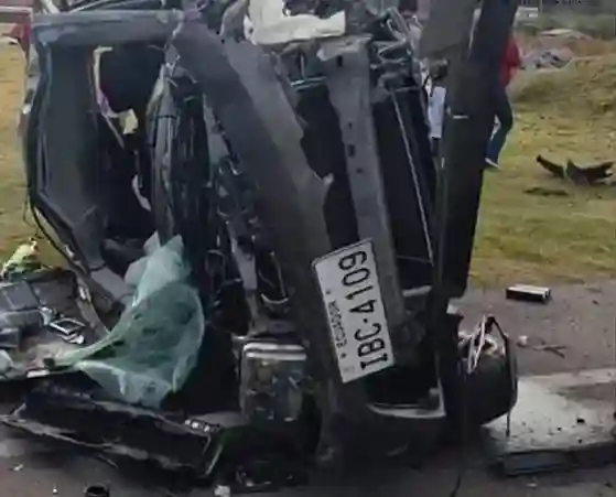 Un padre de familia murió en trágico accidente de tránsito en Colta. Su esposa y sus hijos se encuentran hospitalizados