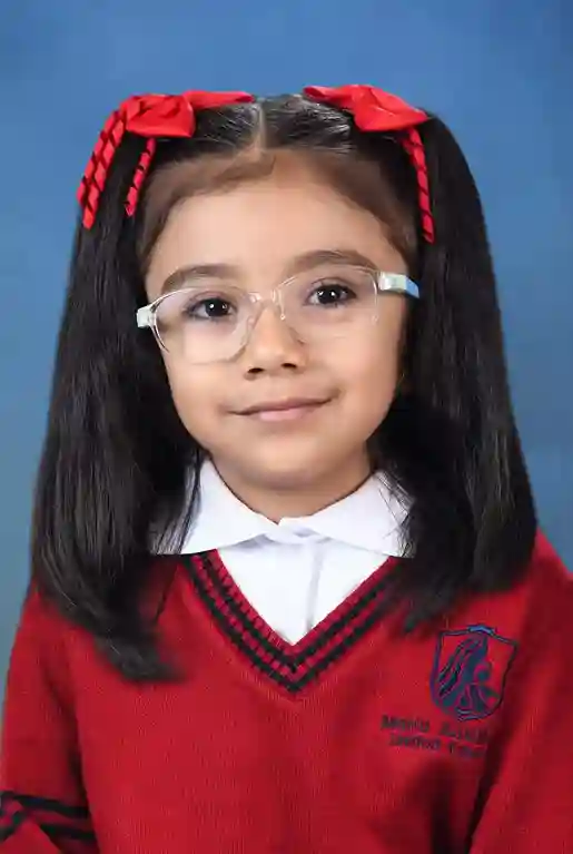 Una niña con enfermedad rara necesita de la ayuda de Riobamba. Requiere el medicamento Rituximab, que cuesta entre 2.500 y 2.800 dólares