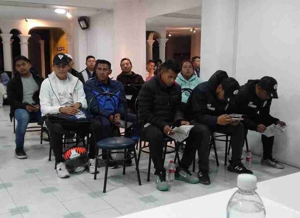 El Mundialito Guambras con Fe en Chimborazo dará el puntapié inicial este sábado 14, el acto será en el Estadio Olímpico de Riobamba.