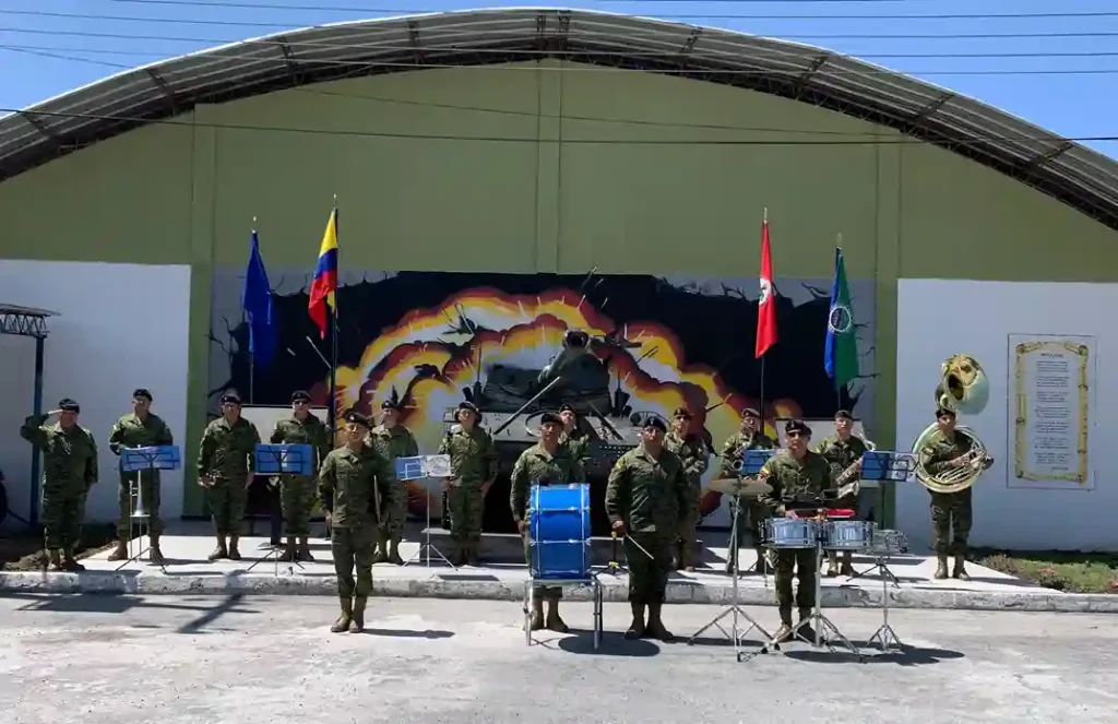 Banda Militar de Riobamba se reactiva para fortalecer la cultura y conexión comunitaria