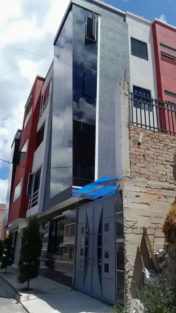 Comó sobreviven los arrendatarios de la Unach