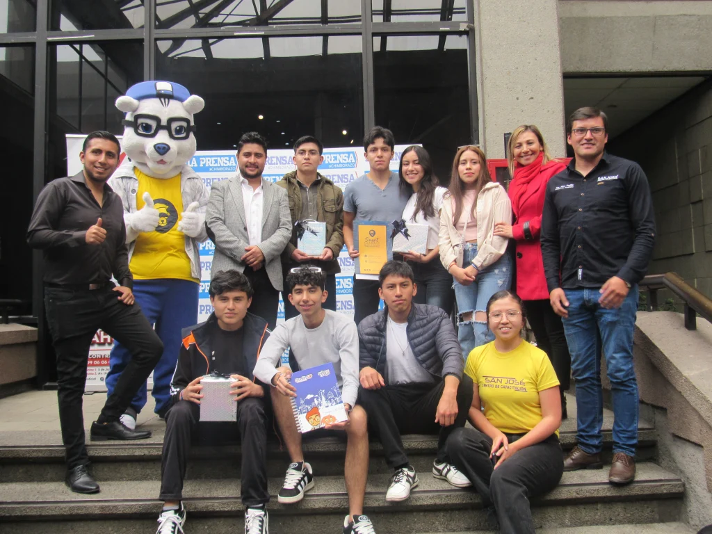 La Feria educativa “Rumbo a la U” se desarrolló en Riobamba dirigida a estudiantes de bachillerato