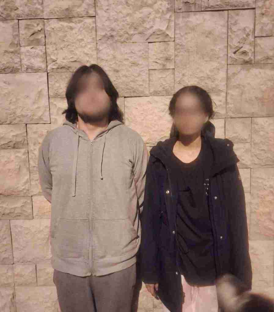 Capturan a pareja con droga y aparatos electrónicos