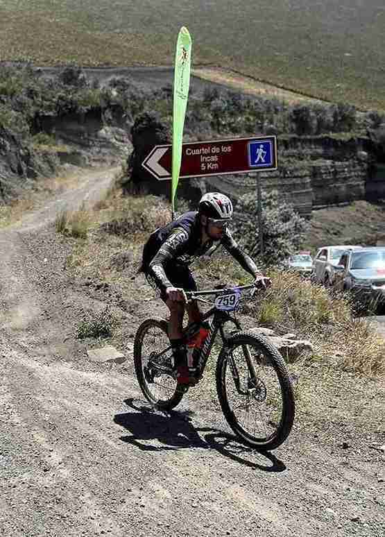 Un total de 380 ciclistas de varias provincias del Ecuador fueron parte de la competencia del ciclismo de montaña Chimborazo Extremo.
