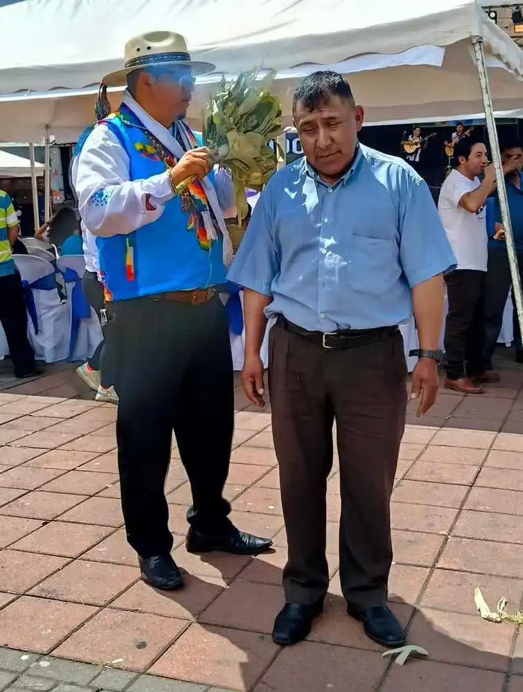 Limpia artesanal en el centro de Riobamba.