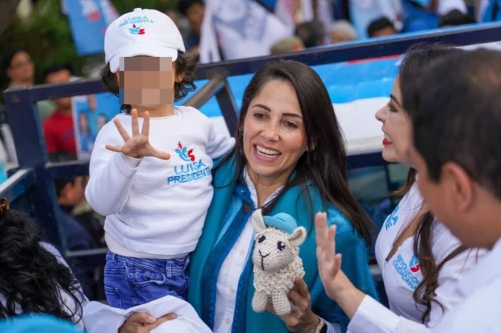 Defensoría del Pueblo prohibe usar a niños en campañas política.