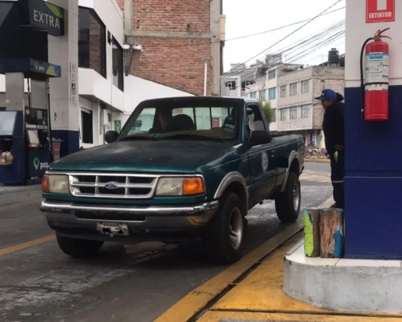 Transportistas no encuentran diesel en Riobamba.