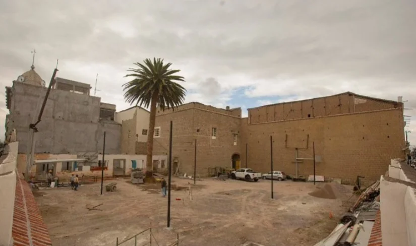Para tratar temas como la Plaza Bicentenario Riobamba, un concejal del municipio pide reuniones de 12 horas