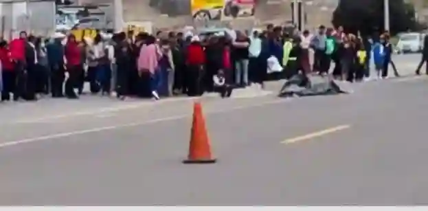 En la Panamericana sur E35, a la altura de la antigua gasolinera Tubón, murió Luis Chiro