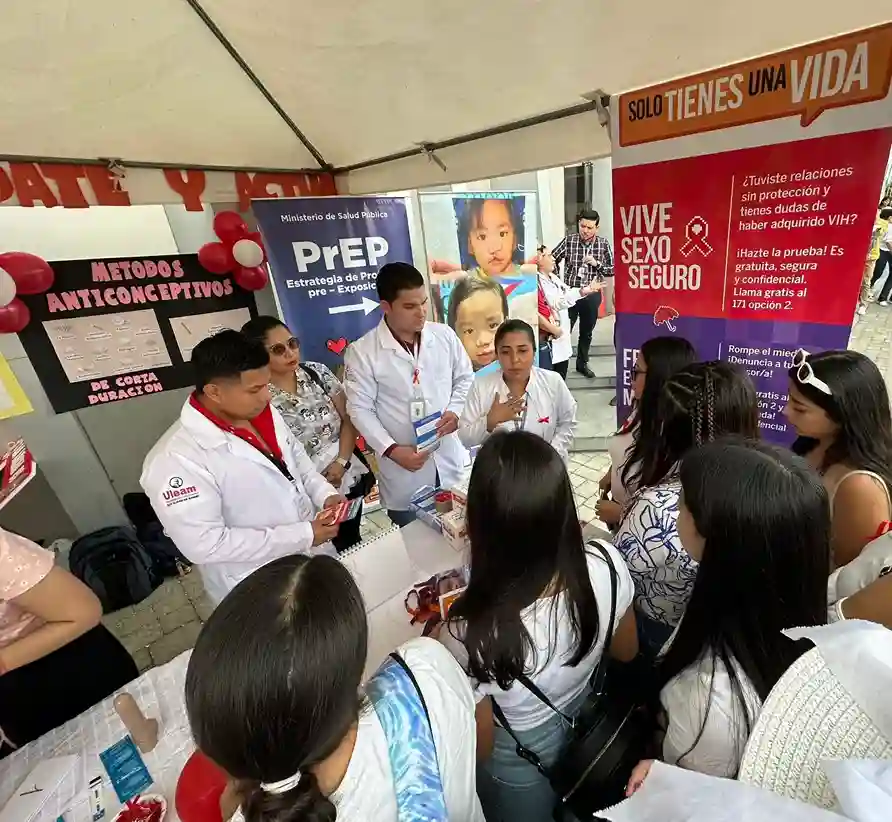 El VIH: realidades, desafíos y esperanza en Ecuador.