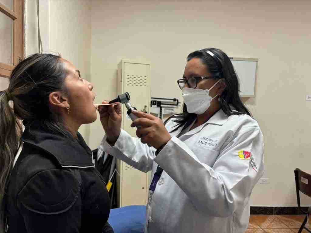 Aumentan enfermedades respiratorias en Riobamba por el frío