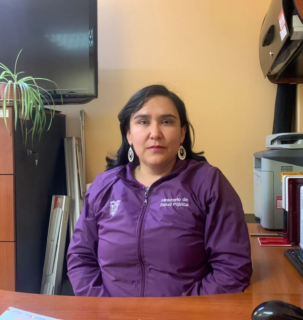 Verónica Vásconez, especialista zonal en estrategias de prevención y control 1