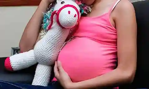 Luis C. obligó a abortar a una adolescente y ahora irá a la cárcel 4 años. Le introdujo pastillas abortivas en sus partes íntimas