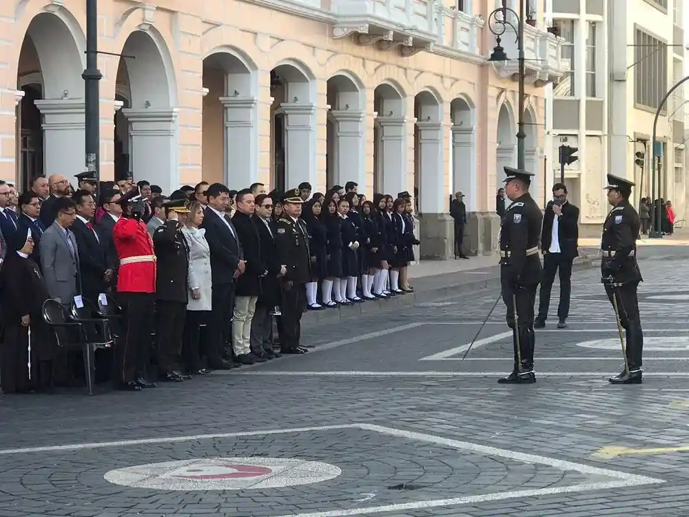 Municipio celebró minuto cívico por Emancipación de Riombamba