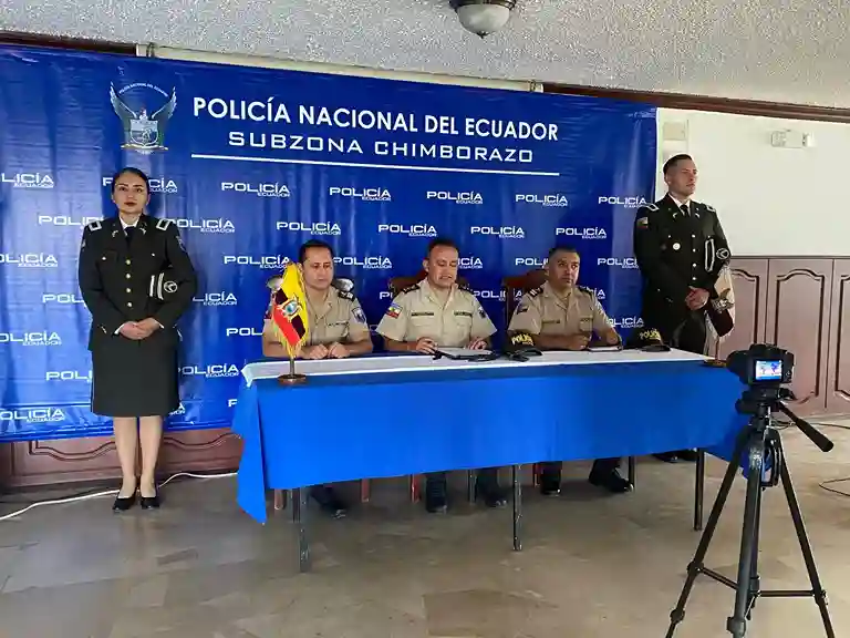 Policía Nacional del Ecuador abre proceso de reclutamiento para servidores directivos. La postulación inicia el lunes 9 de diciembre de 2024