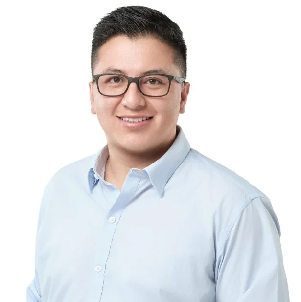 Jonathan Segura, candidato al Legislativo por Chimborazo