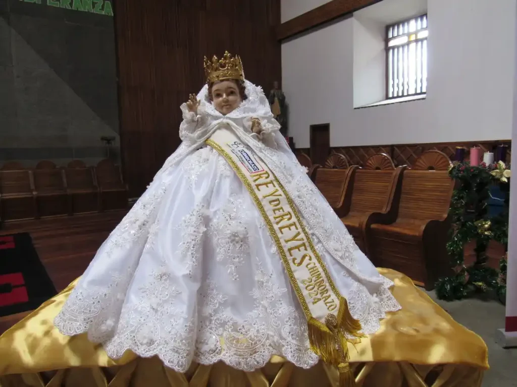 Fiesta del Niño Rey de Reyes es Tradición y Fe en Riobamba, la novena empieza el 25 de diciembre y la fiesta será el 4 de enero.